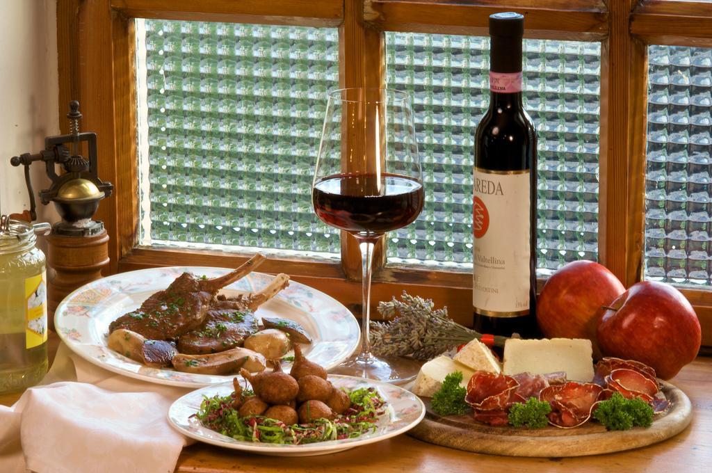 Hotel Altavilla Locanda E Tipica Trattoria Bianzone